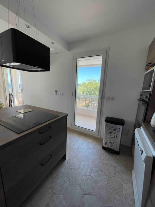 Appartement Bord De Mer Avec Garage Menton Extérieur photo